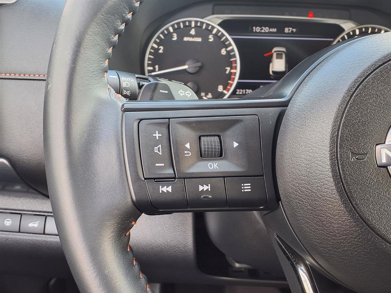 Nissan Pathfinder SV 4WD 2025