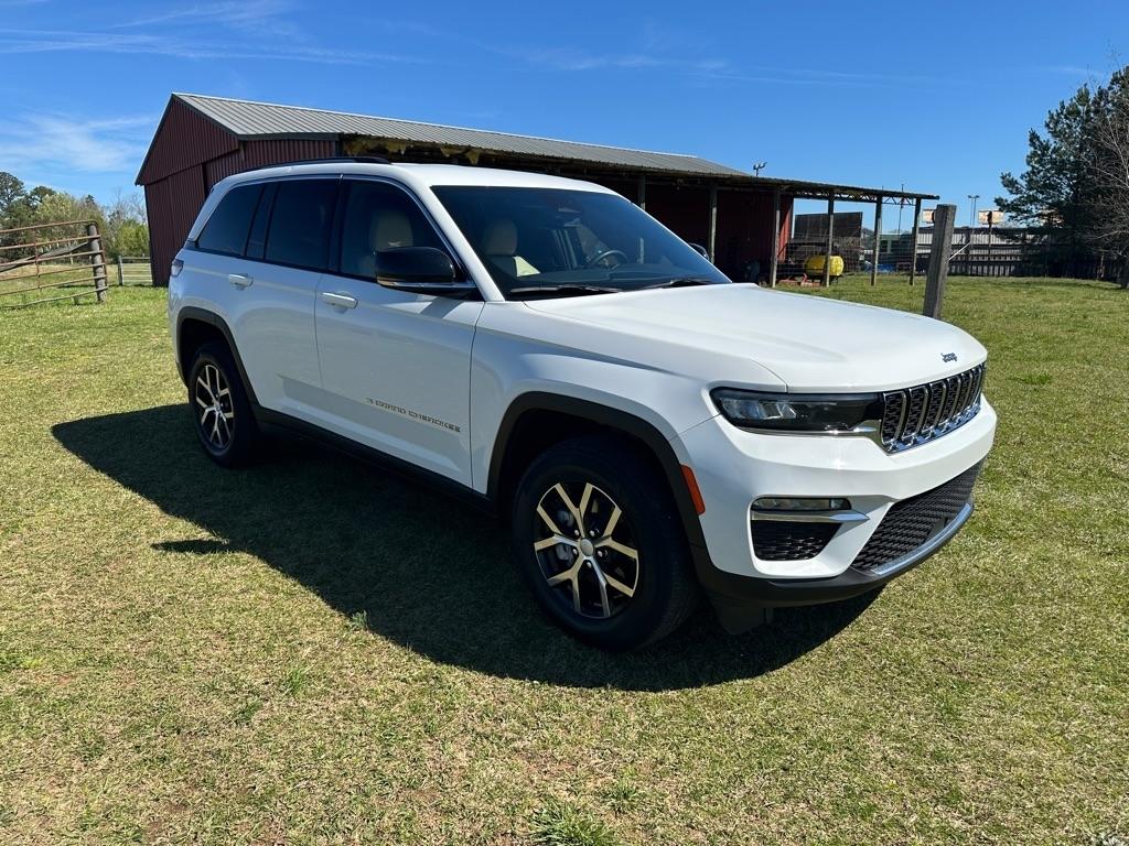 Jeep Grand Cherokee Limited 4x4 2023
