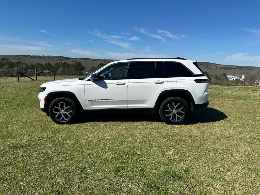Jeep Grand Cherokee Limited 4x4 2023
