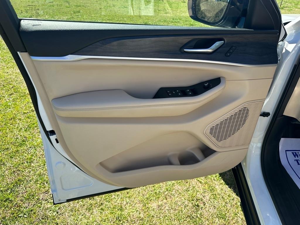 Jeep Grand Cherokee Limited 4x4 2023