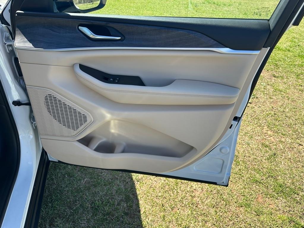 Jeep Grand Cherokee Limited 4x4 2023