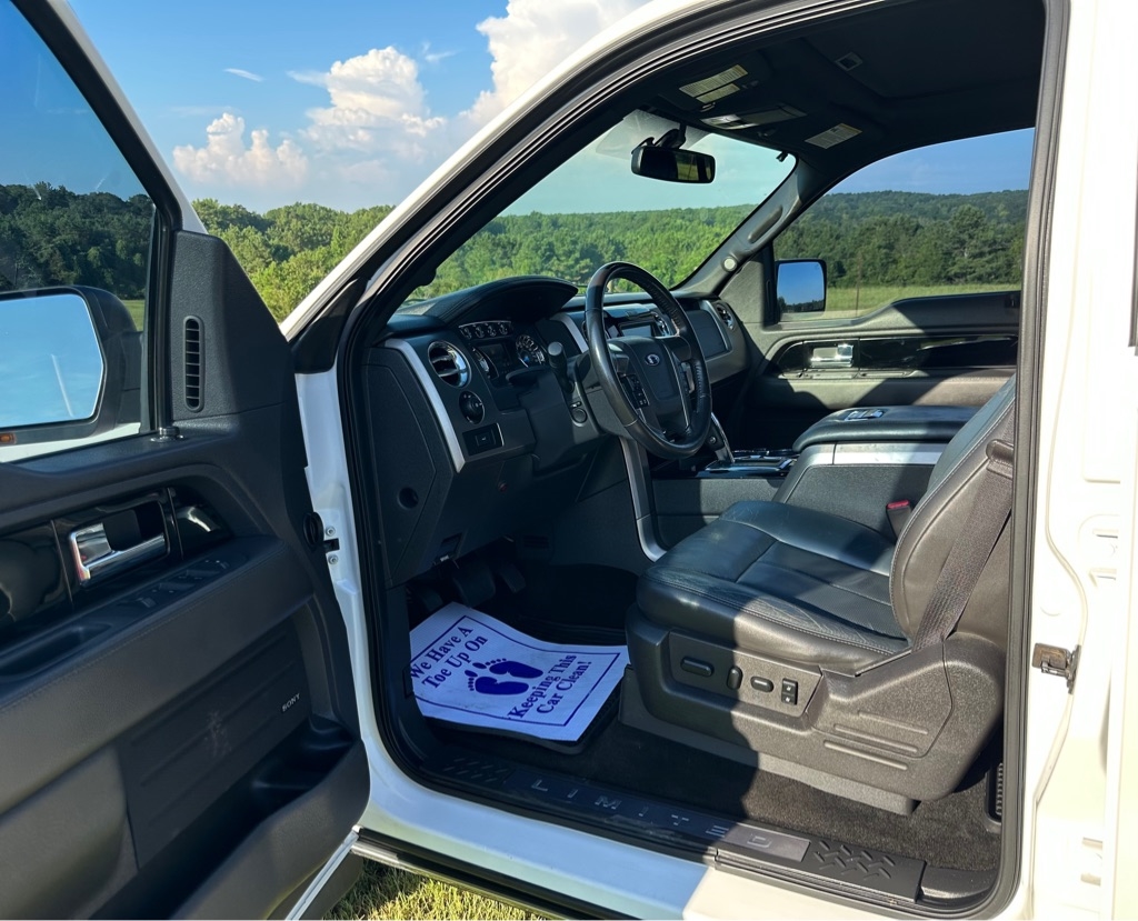 Ford F-150 Limited SuperCrew 4WD 2014