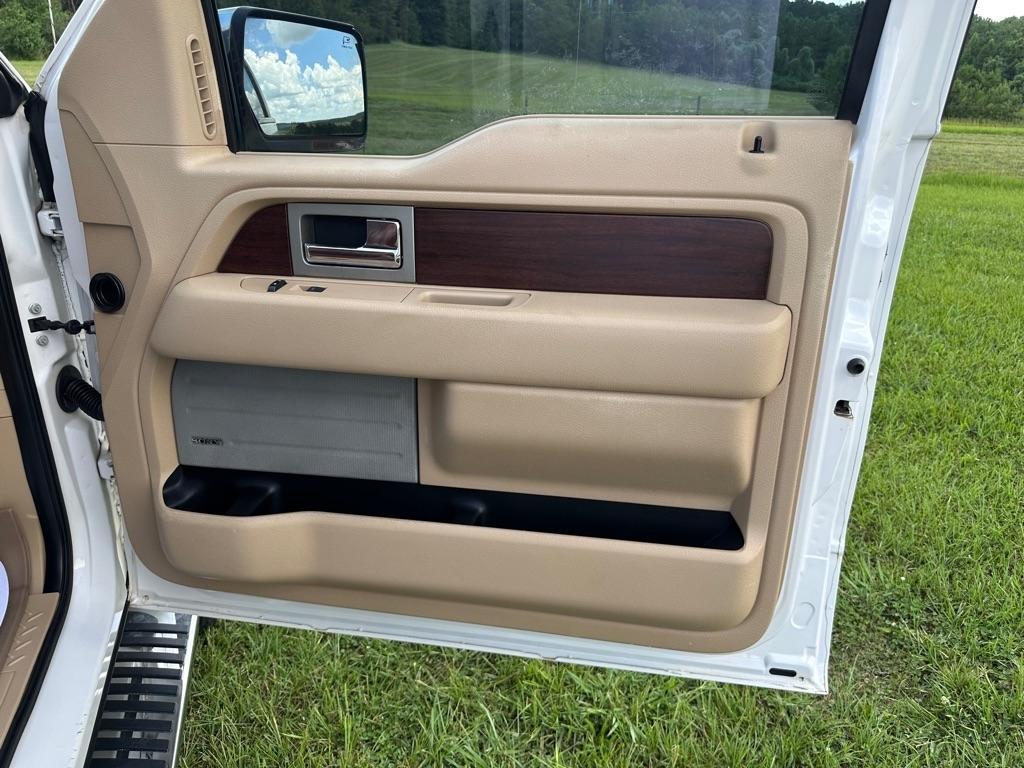 Ford F-150 4WD SuperCrew 145" King Ranch 2013