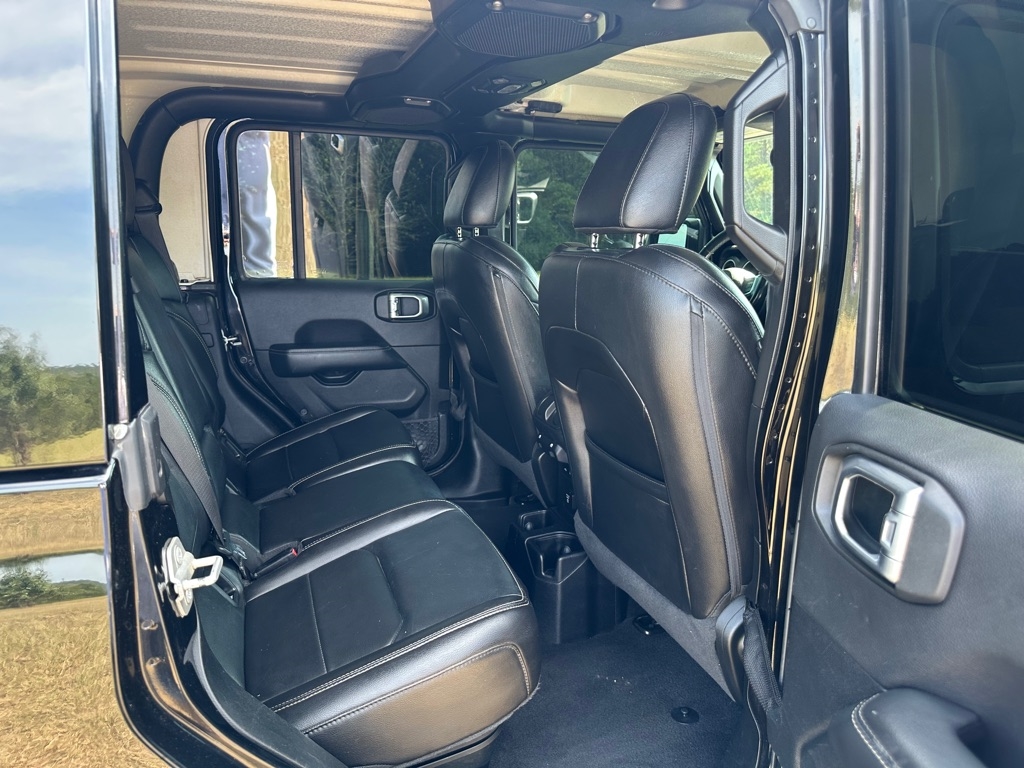 2020 Jeep Gladiator Overland photo 16
