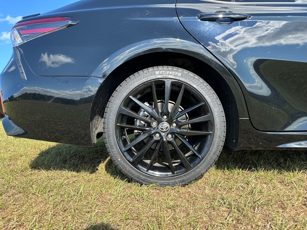 2023 Toyota Camry XSE photo 8