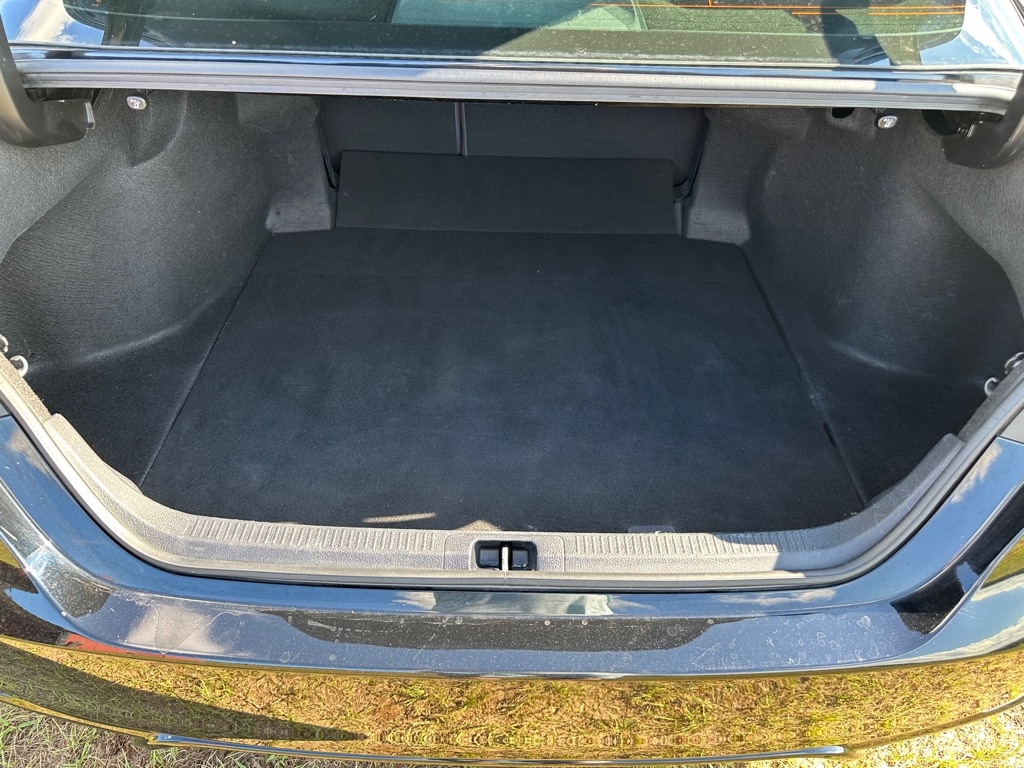 2023 Toyota Camry XSE photo 16