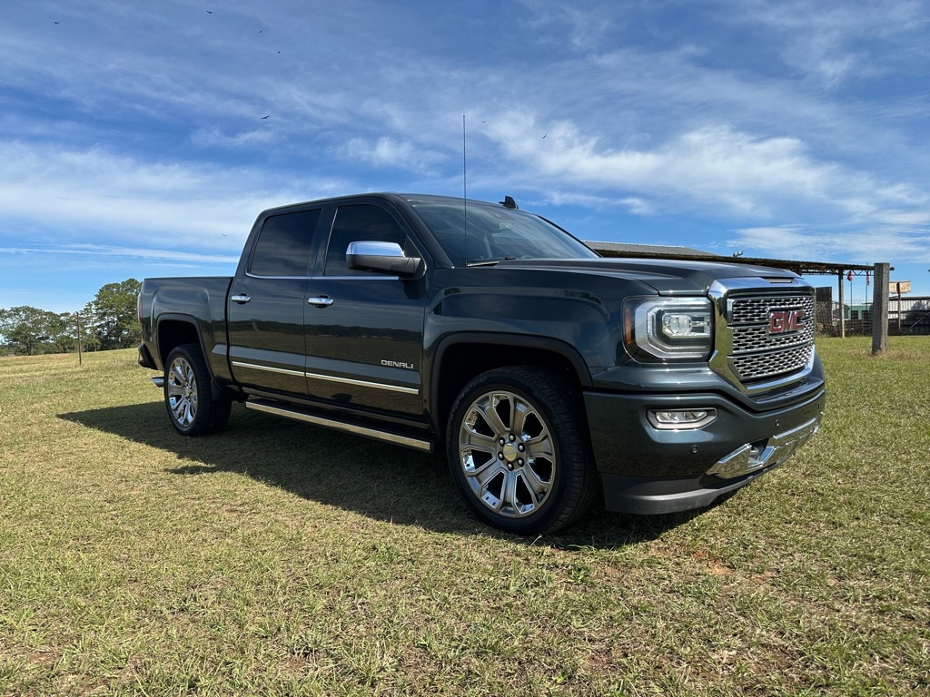 GMC Sierra 1500 4WD Crew Cab 143.5" Denali 2018 GMC Sierra 1500 4WD Crew Cab 143.5" Denali 2018