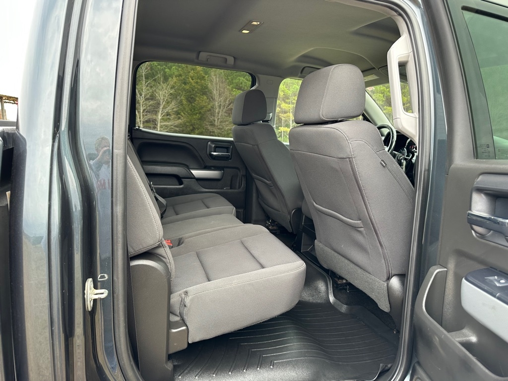 Chevrolet Silverado 1500 4WD Crew Cab 143.5" LT w/2LT 2018