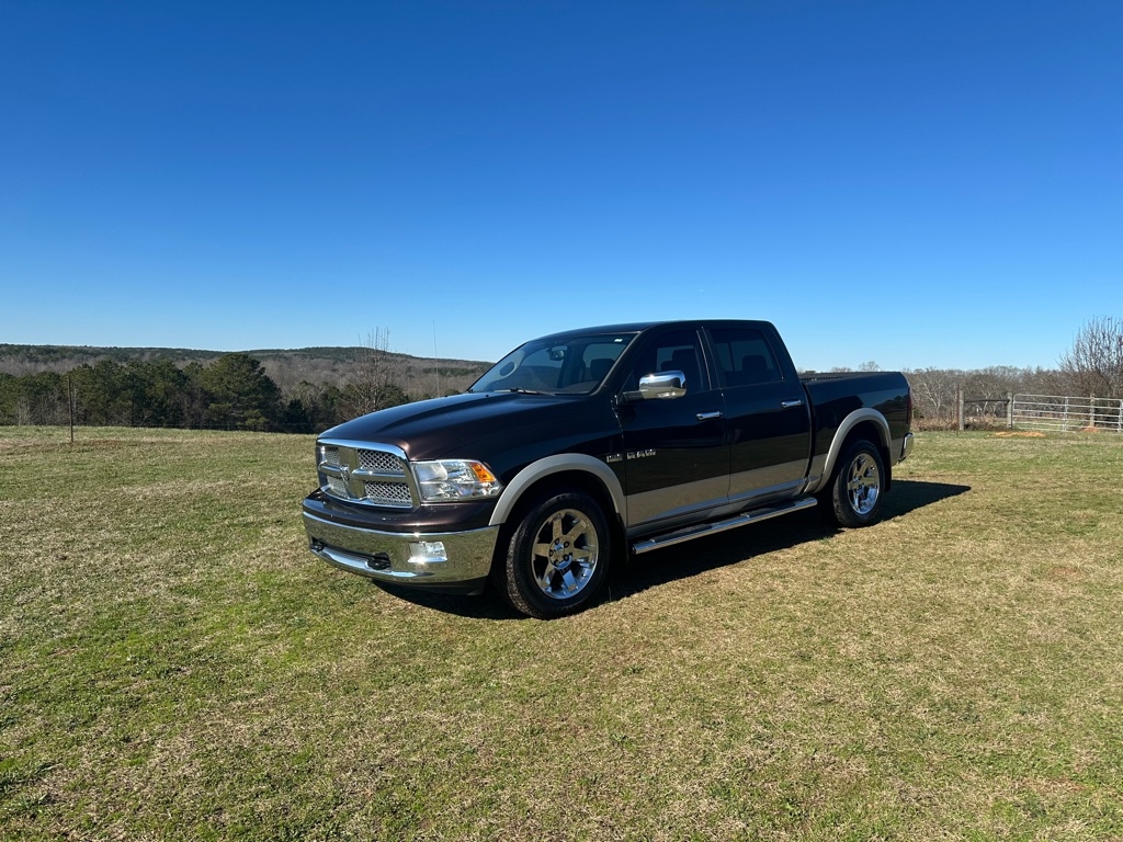 Dodge Ram 1500 Laramie Quad Cab 2WD 2010