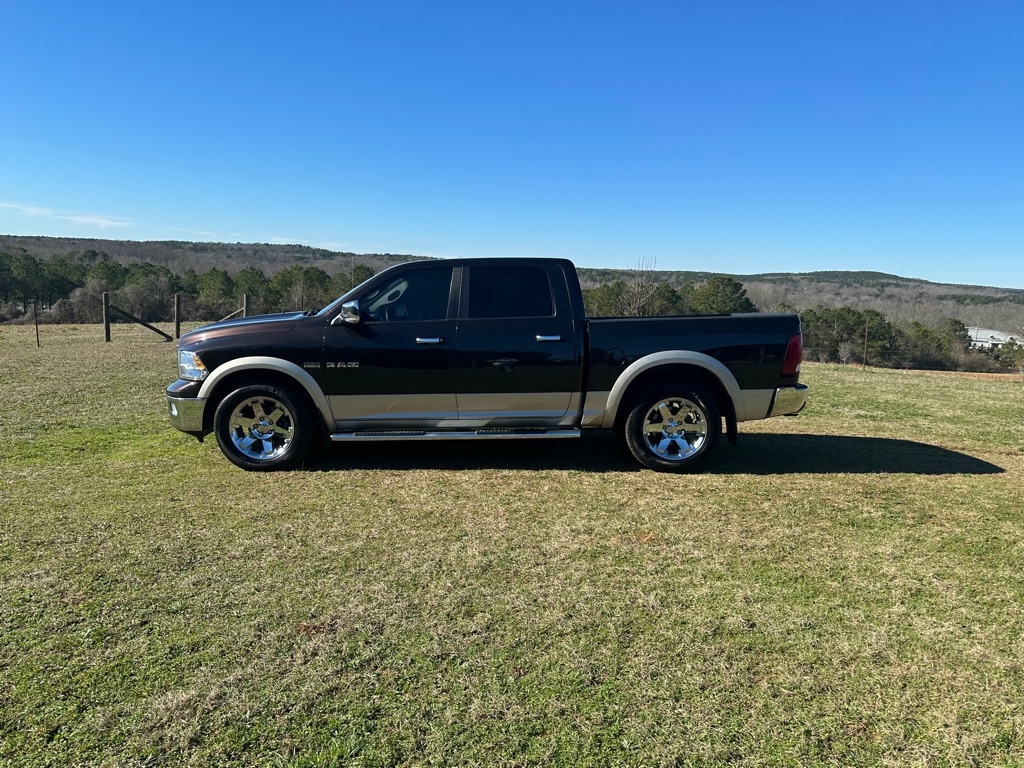 Dodge Ram 1500 Laramie Quad Cab 2WD 2010