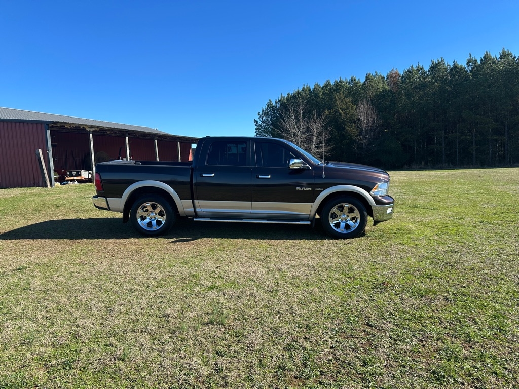 Dodge Ram 1500 Laramie Quad Cab 2WD 2010