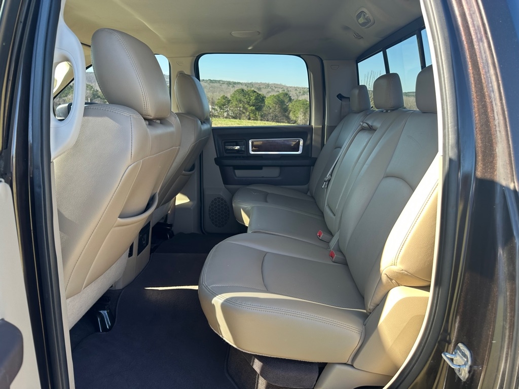 Dodge Ram 1500 Laramie Quad Cab 2WD 2010