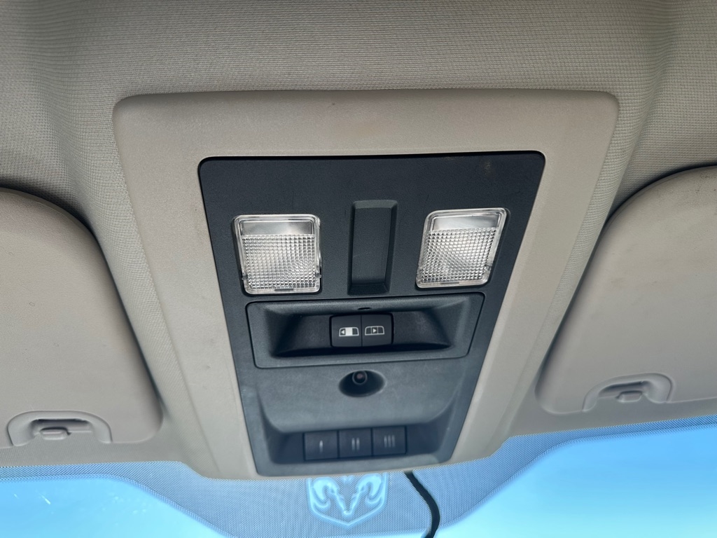 Dodge Ram 1500 Laramie Quad Cab 2WD 2010