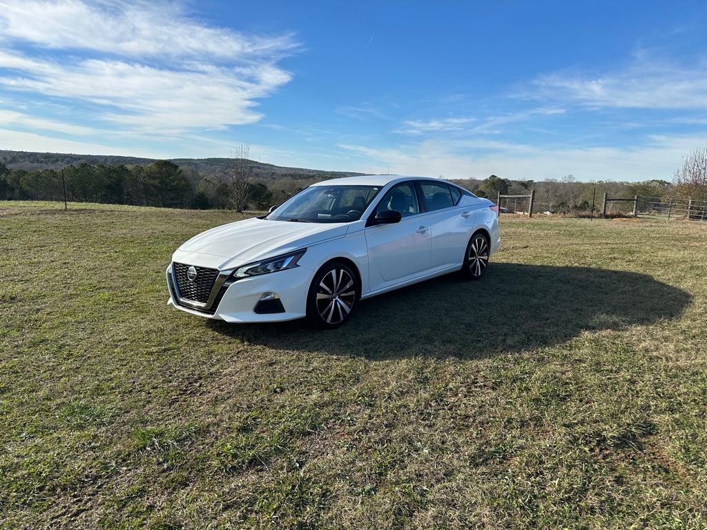 2021 Nissan Altima 2.5 SR Sedan