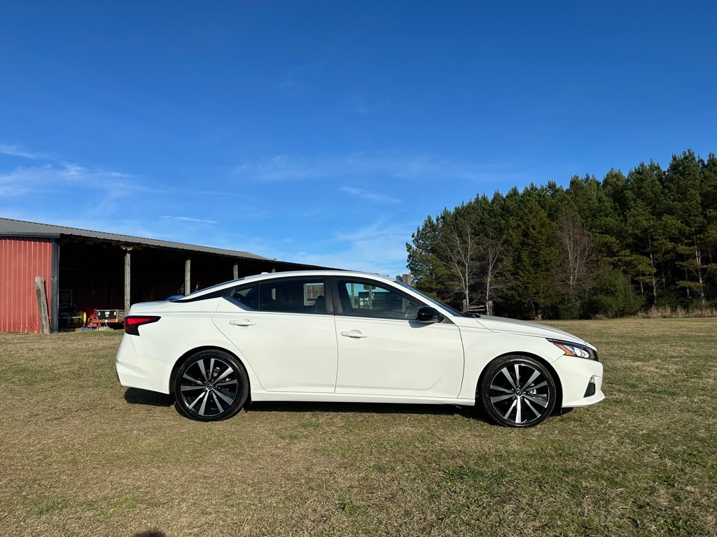 Nissan Altima 2.5 SR Sedan 2021