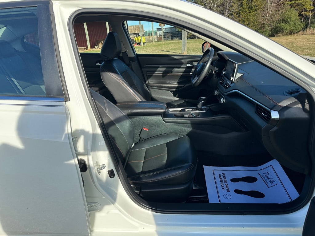 Nissan Altima 2.5 SR Sedan 2021