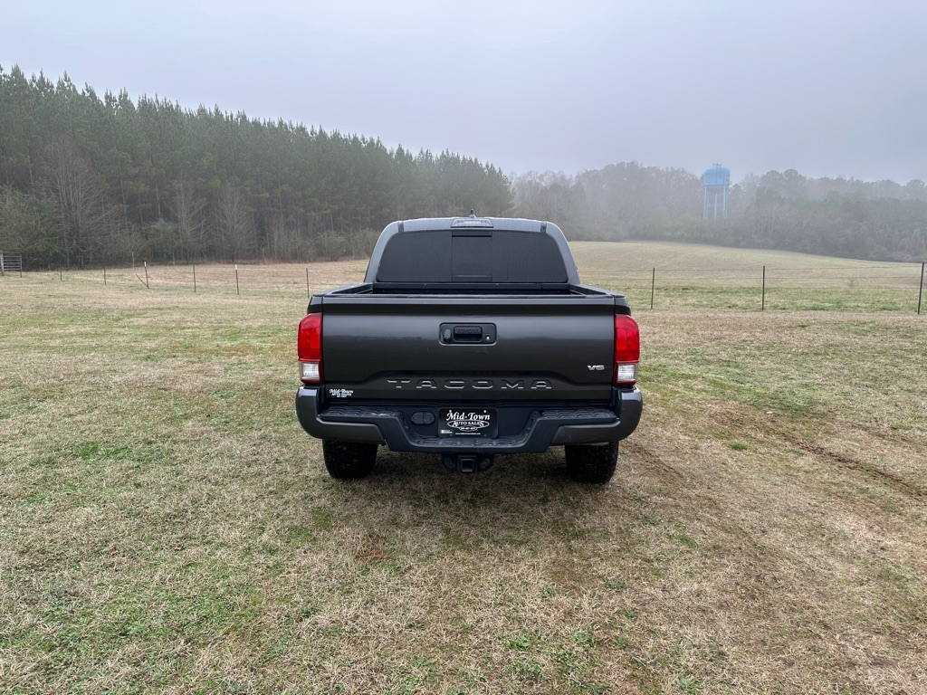 Toyota Tacoma SR5 Double Cab V6 2017