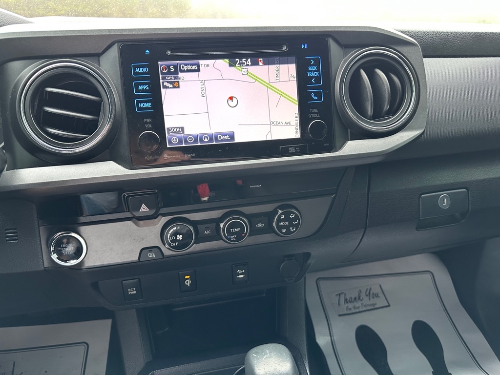 Toyota Tacoma SR5 Double Cab V6 2017