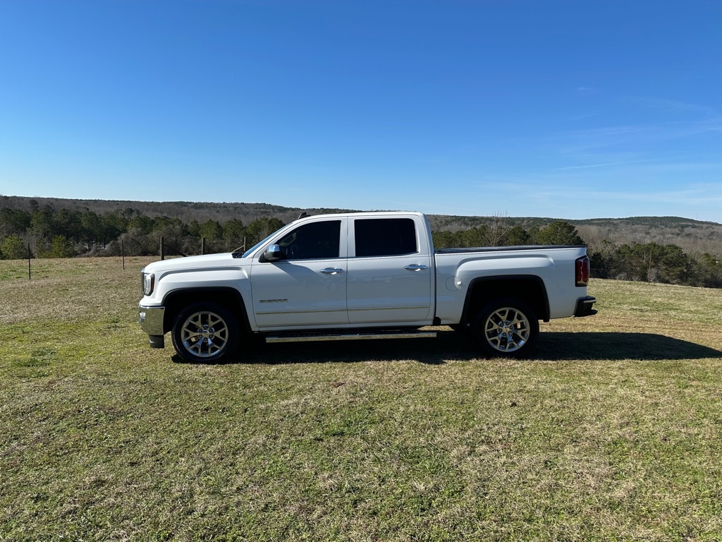 GMC Sierra 1500 2WD Crew Cab 143.5" SLT 2017