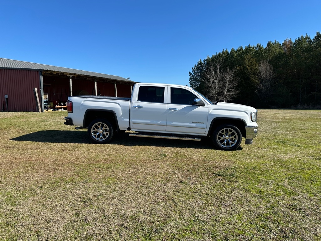 GMC Sierra 1500 2WD Crew Cab 143.5" SLT 2017