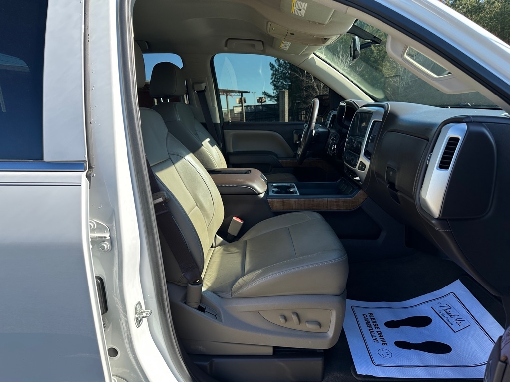 GMC Sierra 1500 2WD Crew Cab 143.5" SLT 2017