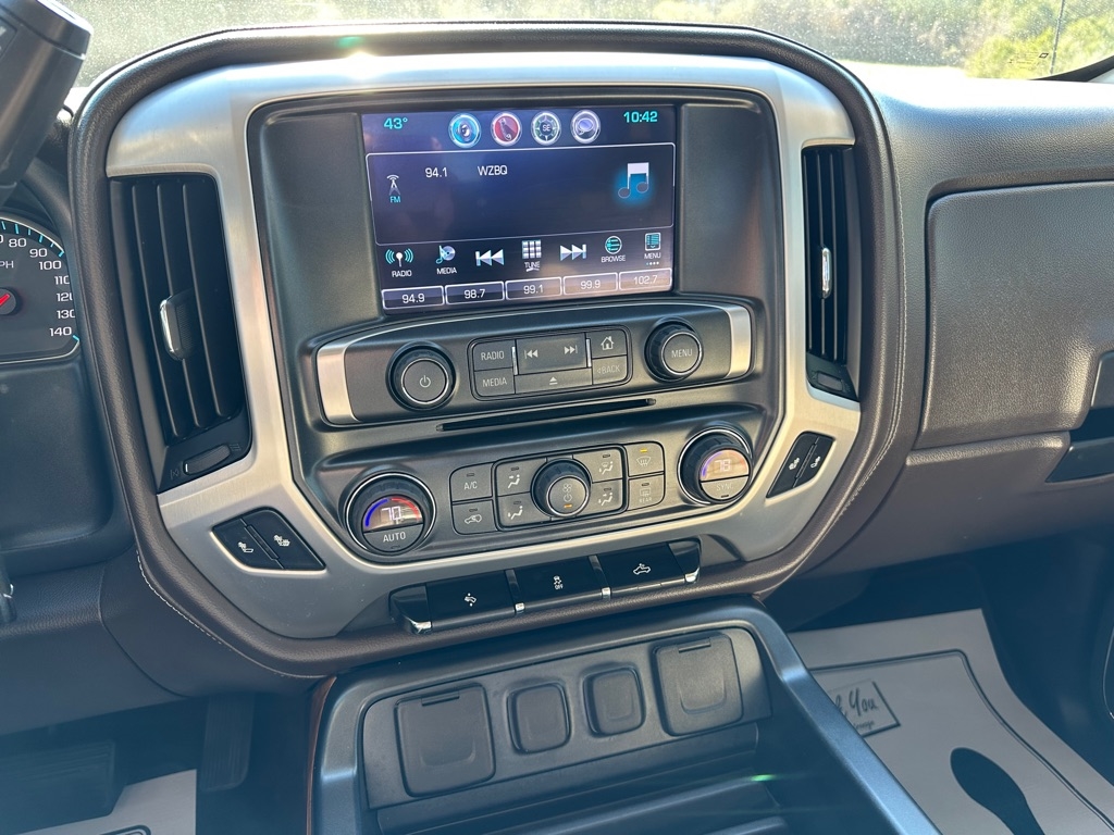 GMC Sierra 1500 2WD Crew Cab 143.5" SLT 2017