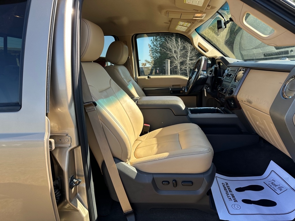 Ford Super Duty F-250 SRW 2WD Crew Cab 156" King Ranch 2012