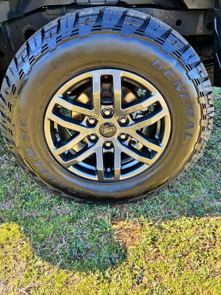 Ford Ranger LARIAT 4WD SuperCrew 5' Box 2022