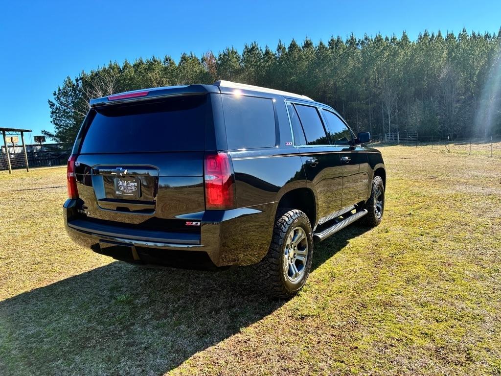 Chevrolet Tahoe 4WD 4dr LT 2017