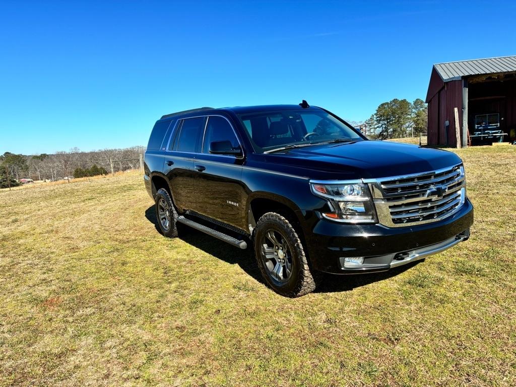 Chevrolet Tahoe 4WD 4dr LT 2017