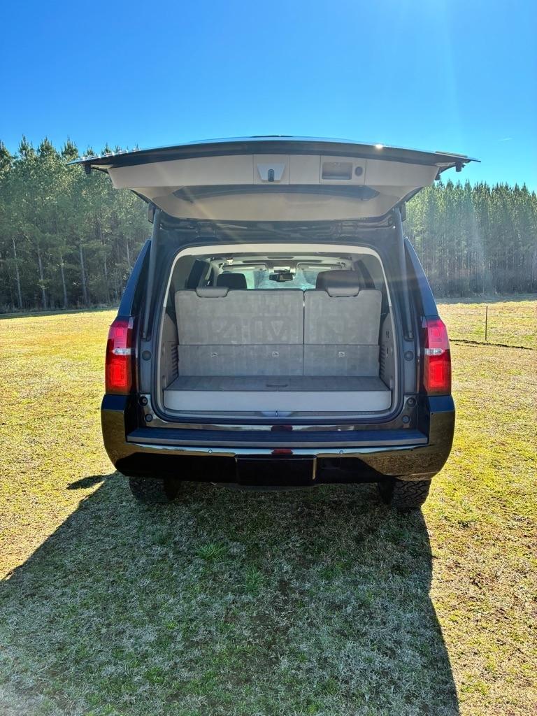 Chevrolet Tahoe 4WD 4dr LT 2017
