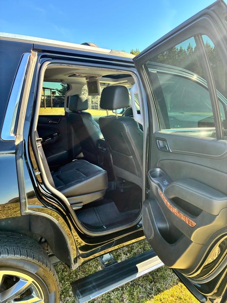 Chevrolet Tahoe 4WD 4dr Premier 2018