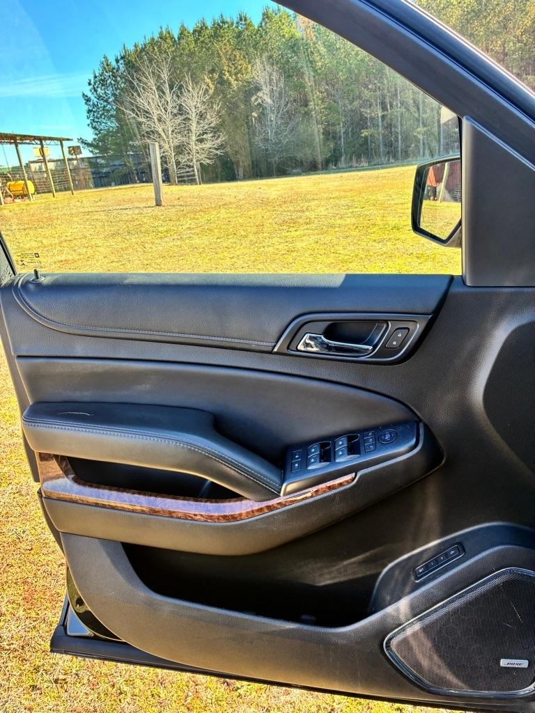 Chevrolet Tahoe 4WD 4dr Premier 2018