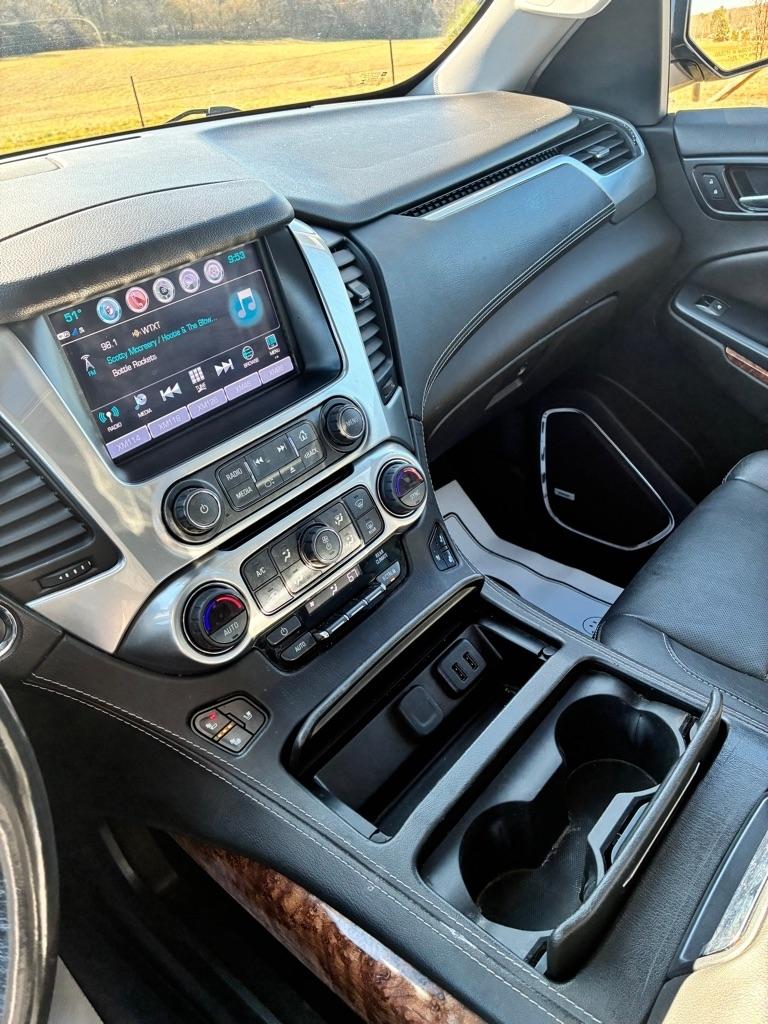 Chevrolet Tahoe 4WD 4dr Premier 2018