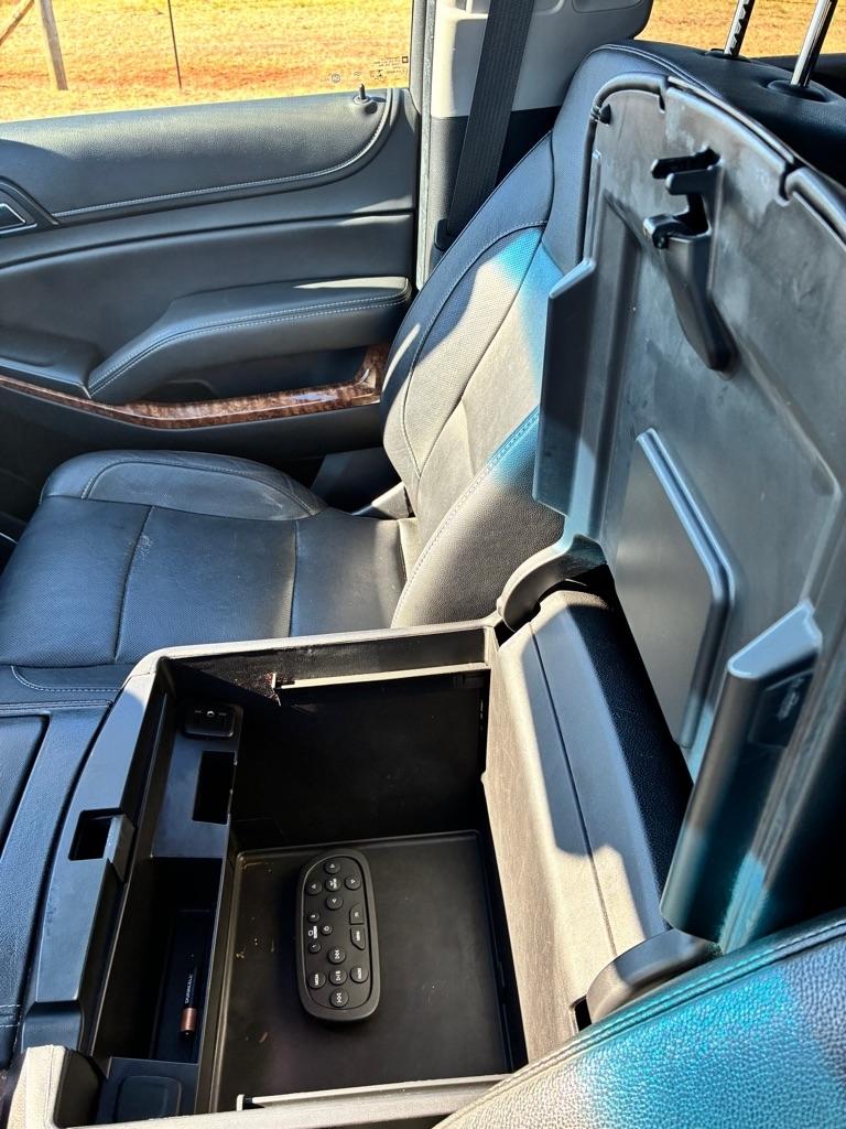 Chevrolet Tahoe 4WD 4dr Premier 2018