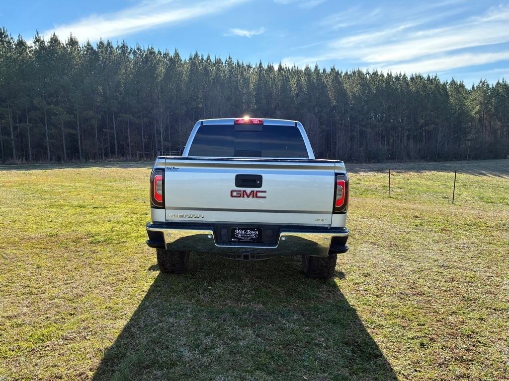 GMC Sierra 1500 4WD Crew Cab 143.5" SLT 2018