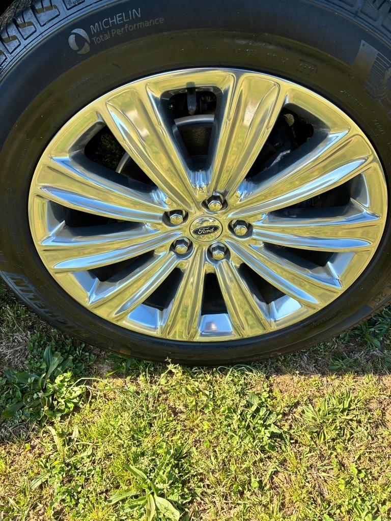 Ford Explorer Limited 4WD 2020