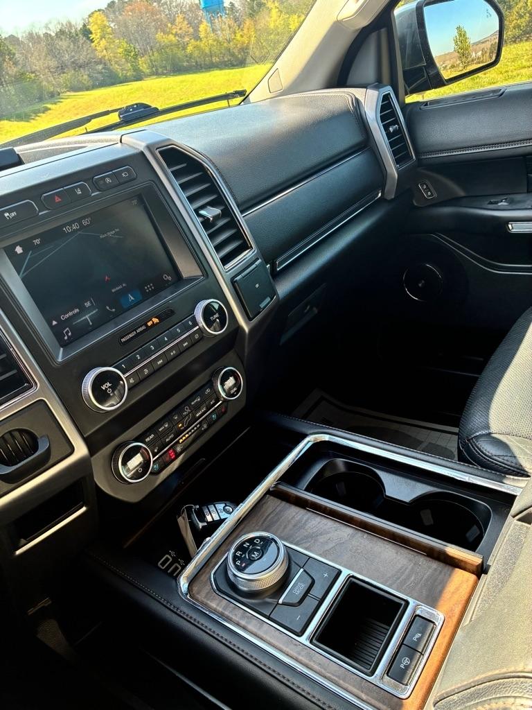 Ford Expedition Platinum 4x2 2019