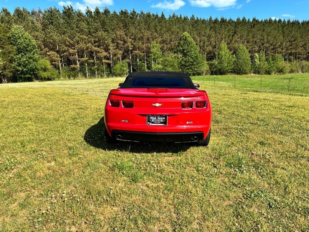 Chevrolet Camaro 2dr Conv 2LT 2011