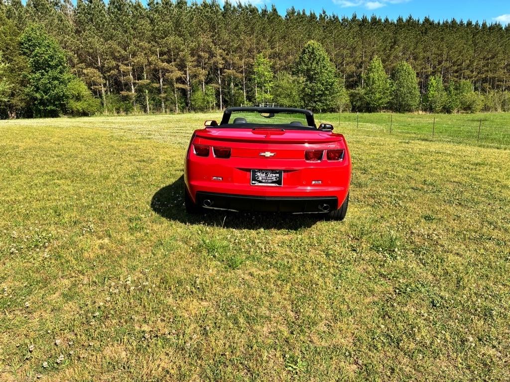 Chevrolet Camaro 2dr Conv 2LT 2011