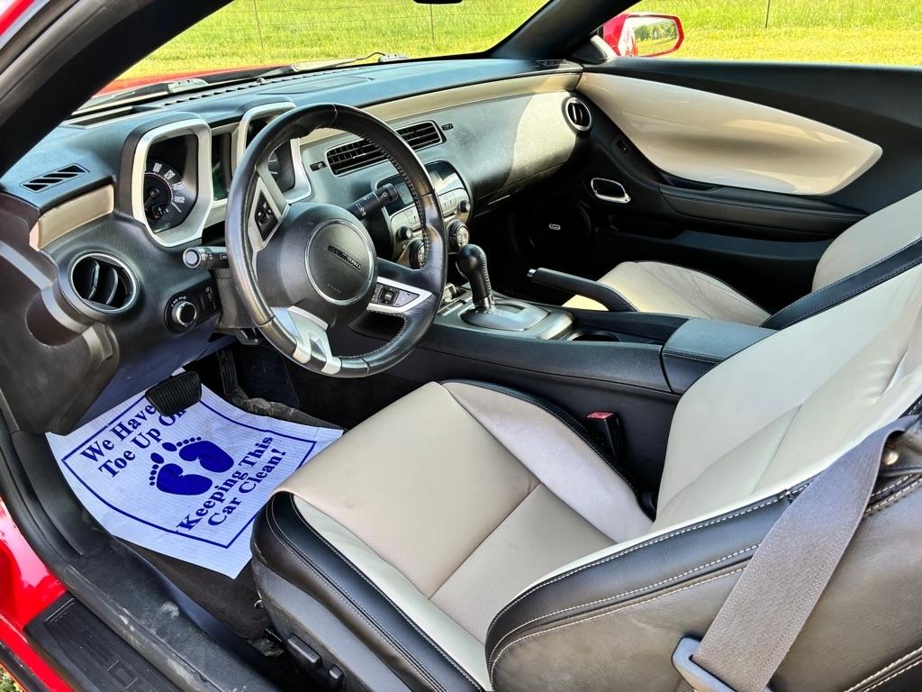 Chevrolet Camaro 2dr Conv 2LT 2011