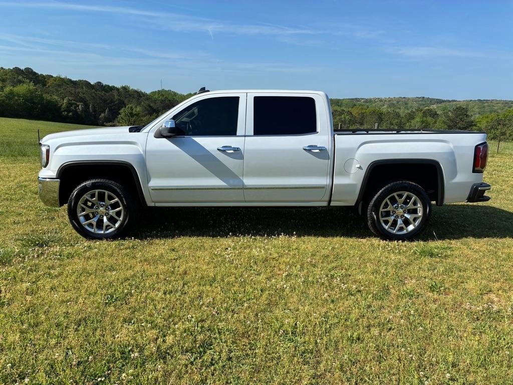 2017 GMC Sierra 1500 2WD Crew Cab 143.5" SLT