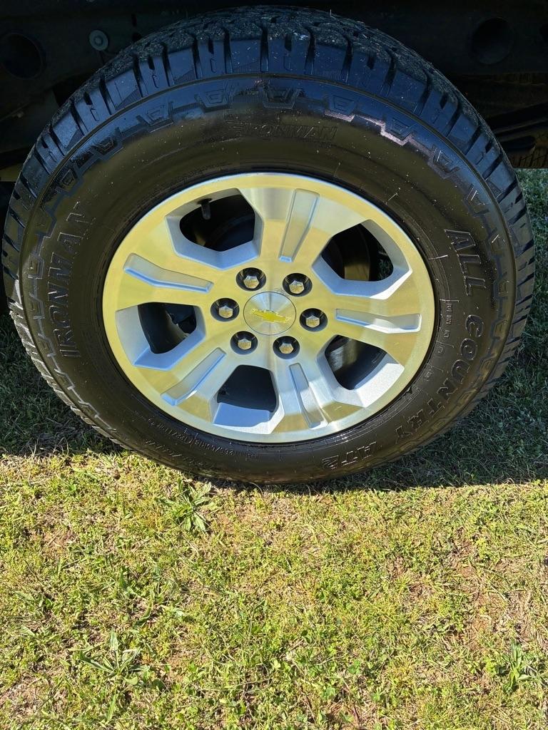 Chevrolet Silverado 1500 4WD Double Cab 143.5" LT w/2LT 2015