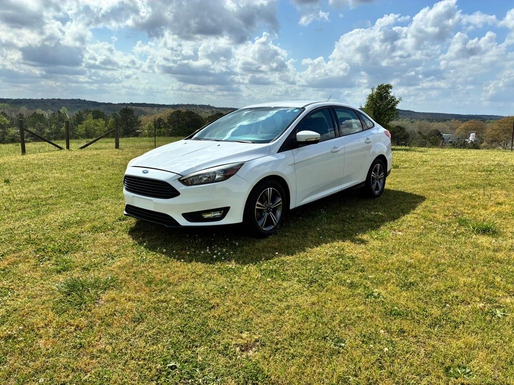 Ford Focus SE Sedan 2017