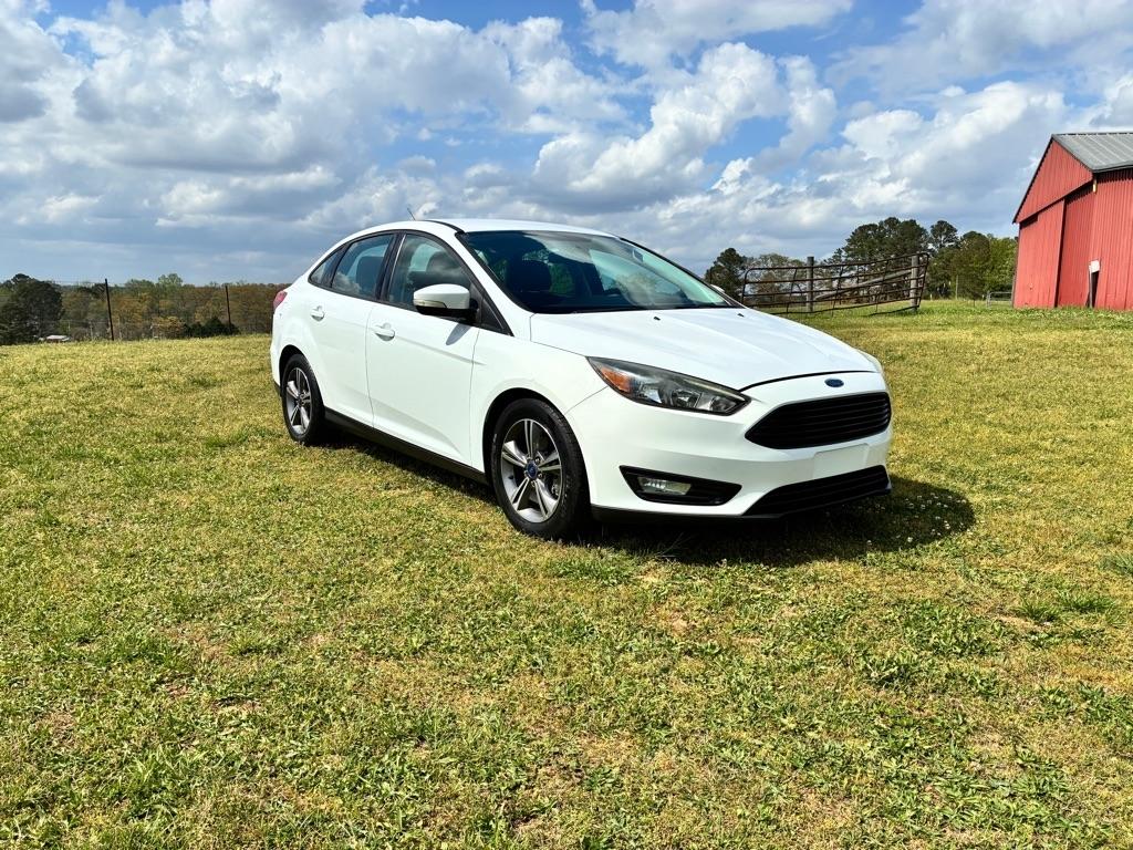 Ford Focus SE Sedan 2017