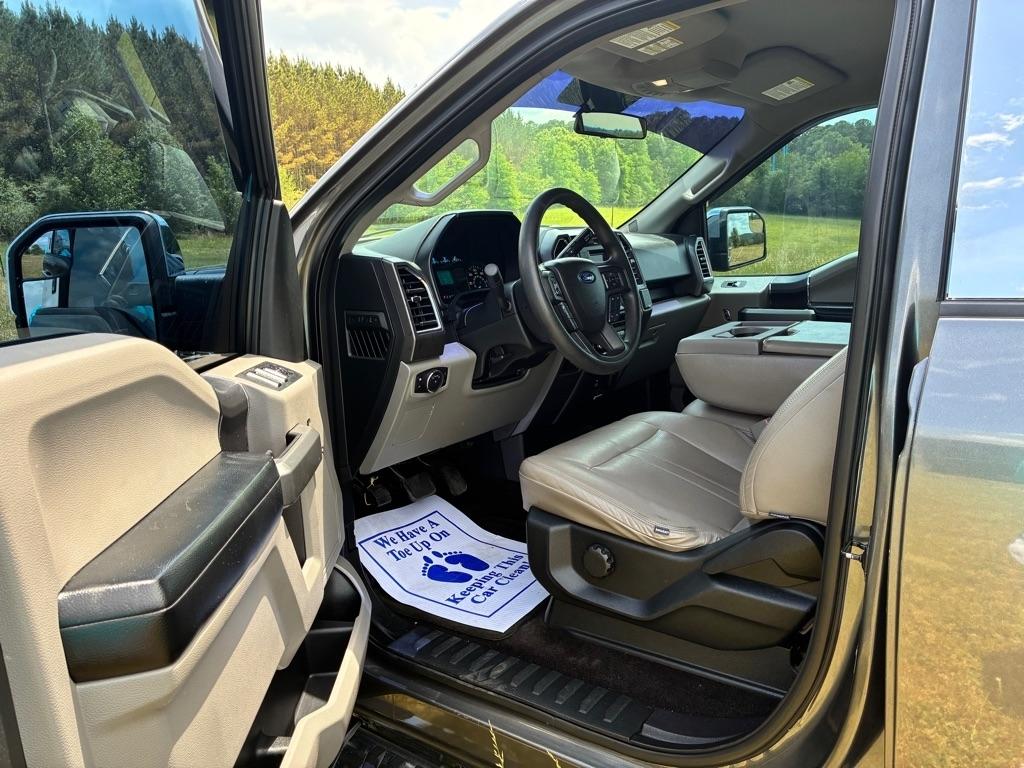 Ford F-150 4WD SuperCrew 145" King Ranch 2016