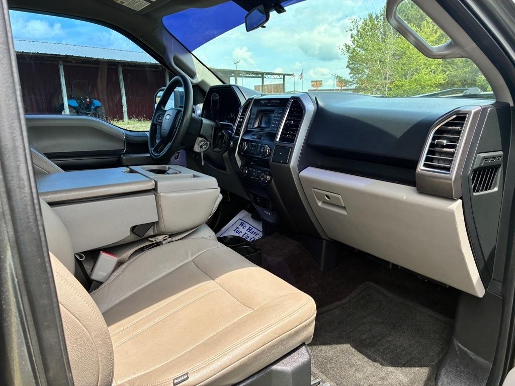 Ford F-150 4WD SuperCrew 145" King Ranch 2016