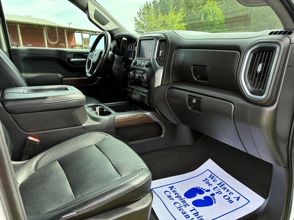 Chevrolet Silverado 1500 4WD Crew Cab 147" RST 2021