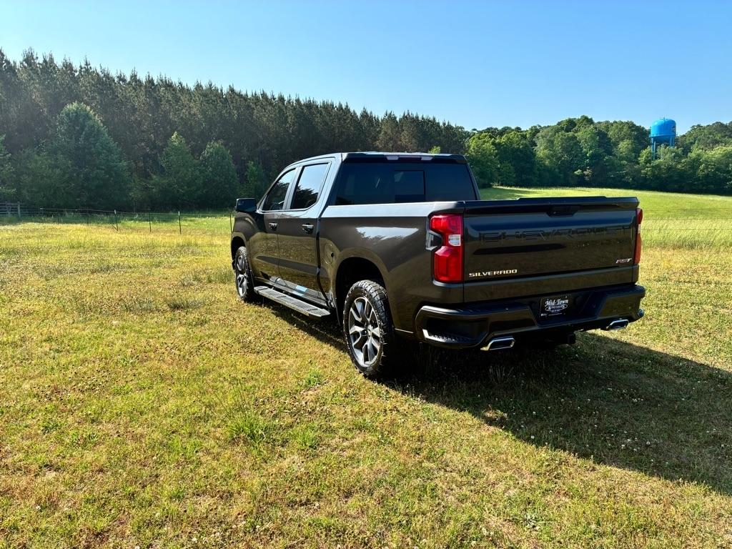 Chevrolet Silverado 1500 4WD Crew Cab 147" RST 2021
