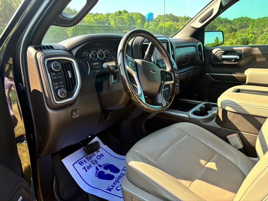 Chevrolet Silverado 1500 4WD Crew Cab 147" RST 2021